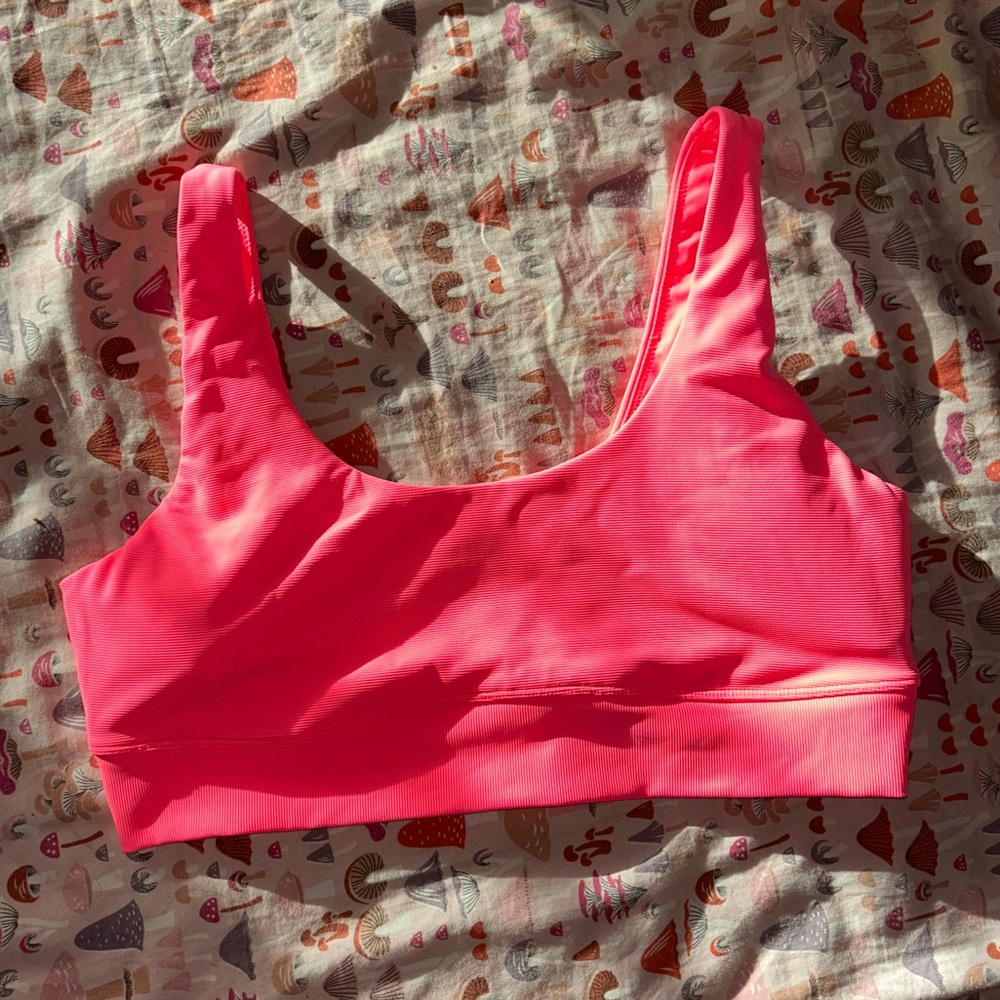 Aerie off/line electric coral removable padded sports bra bralette